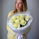 Букет из 9 белых роз
