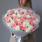 Букет из 51 диантуса